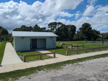 Large 4Bd 2BTH Pool Home with Waterfall Feature and Private Back Yard!