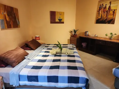 Family Room Lake View (Go)