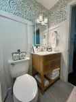 Lil Gem - near Bethel and HCMC