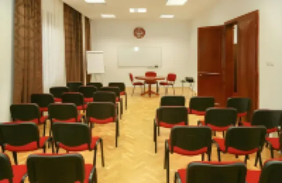 Bucharest Comfort Suites Hotel