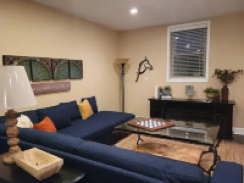 Beautiful farm stay apartment, rural Georgetown KY