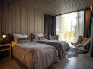 Arctic TreeHouse Hotel