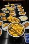Garvey Park Hotel - breakfast