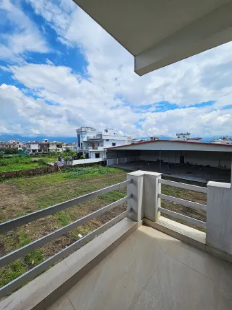 Hotel YesWell Отели рядом с Аэропорт Дехрадун