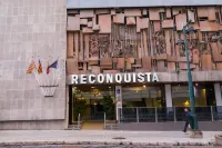 Hotel Reconquista - bars