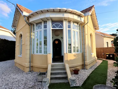 Luxurious villa with private spa near beach - Wifi