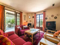 Villa in Beaufort with Pool & Views