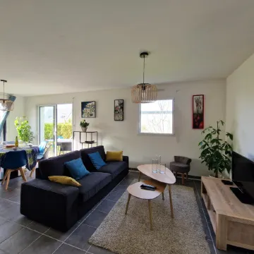 Modern house near the coast Отели в г. Карантек