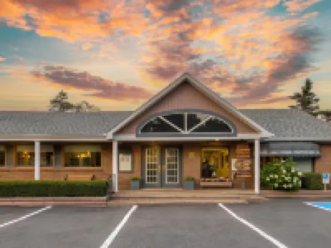 Dannys Hotel Suites, SureStay Collection by Best Western Hotels in Gloucester County