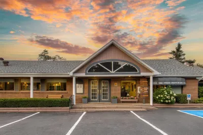 Dannys Hotel Suites, SureStay Collection by Best Western Hotels in 