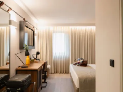 Ibis Styles Lisboa Aeroporto  otelleri