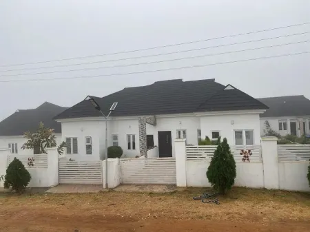 Flenjo Zone Bar and Apartments Отели в г. Адо-Экити