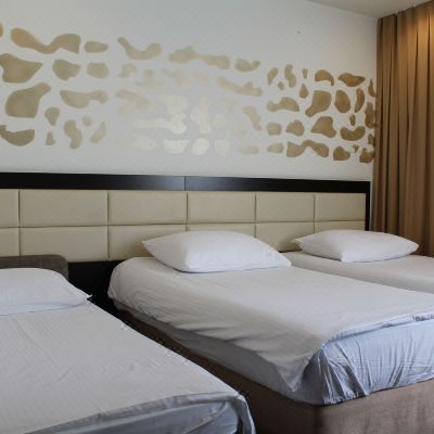 Standard Triple Room Hotel Diplomat Promo Code