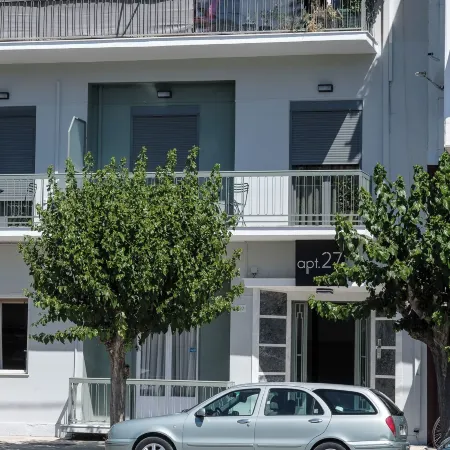 Apt.27-103