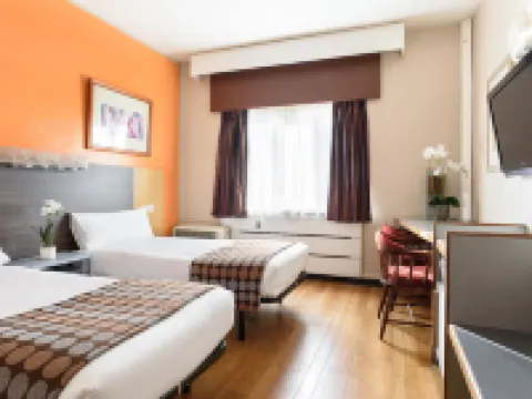 Crisol Quindós Hoteles en León