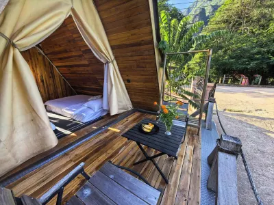 Mango Villa Nong Khiaw Hôtels à : 