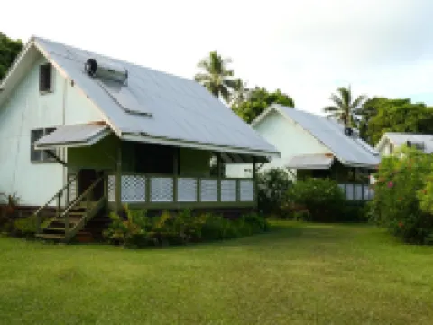 ジーナズ ガーデン ロッジズ アイツタキ島のホテル