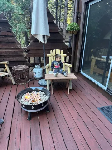 Cozy 3-bedroom cabin in superb Arnold with WiFi and a Spa