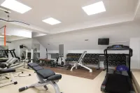 Hotel St.John Suites Adults Only - gimnasio
