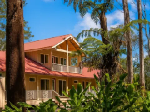 ボルケーノ フォレスト イン ボルケーノのホテル