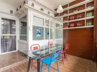 RedDoorz Plus @ Vantas Hotel Parbaba Hotels in Samosir Regency