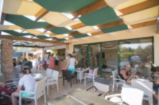 ヴィラ・ヴィータ・ホリデーズ・アパートメント、スタジオ・アンド・メゾネット