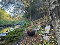 River & Golf Mountain Retreat