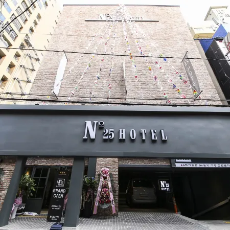 No.25 Hotel Busan Seomyeon Отели рядом с достопримечательностью «Станция метро Seomyeon»