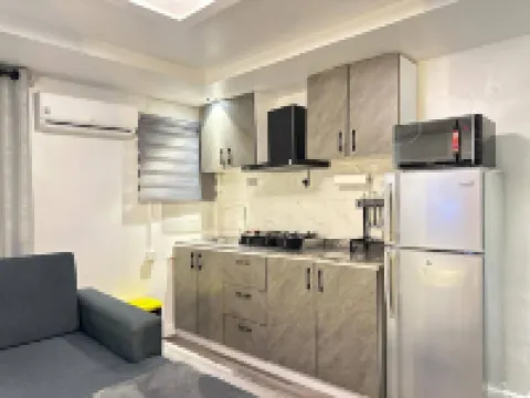 Luxurious Abuja Apartment With Private Entrance & Central AC