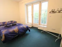 華沙奇妙旅館 - NS42 鄰近華沙美人魚的酒店