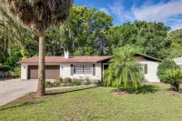 Bring Your Boat! Canal-front Tavares Home w/ Dock - 3-Star