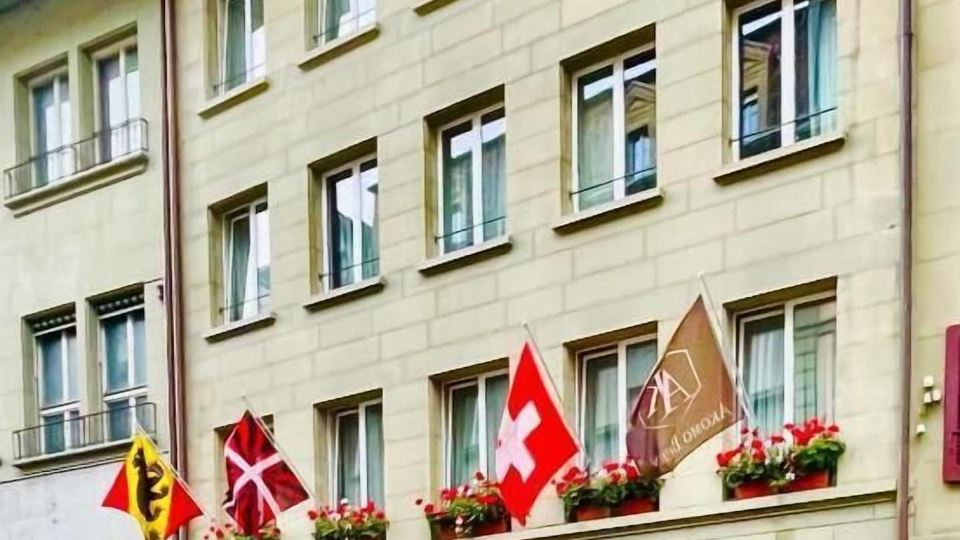 Akomo Bern