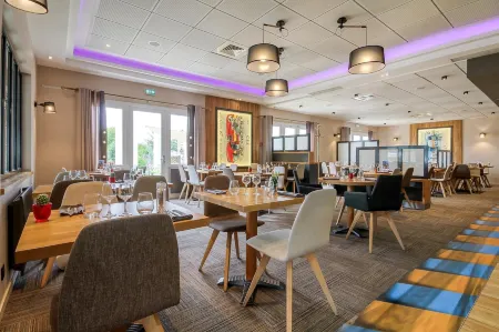 Brit Hotel le Cottage le Mans Sud Отели в г. Рюоден