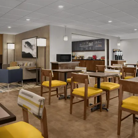 Hampton Inn & Suites Denver Tech Center