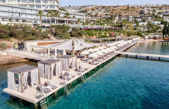 博德魯姆岬華麗海灘酒店