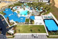 Stylish 5BR Home With Mickey & Cars Rooms - Villas