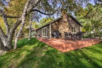 Pelican Lake Getaway on Stunning Peninsula! - Wifi