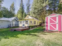 Newport Cabin on Diamond Lake w/ Private Boat Dock Hotele w: Pend Oreille County