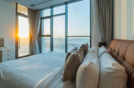 Impressive townhouse in Al Danah Bay Hotels in 