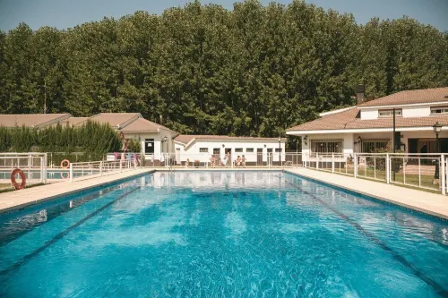 Hotel Conde Rodrigo II by EME Hoteles - Pools