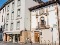 Hotel Arrasate by Gaiarooms Hotels in Debagoiena