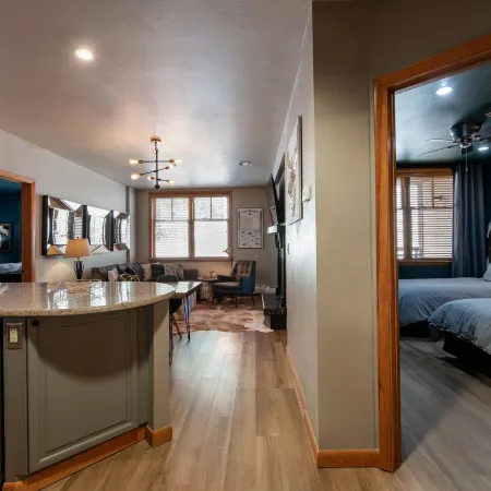 Premium Unit 1403 - Two Bedroom - Zephyr Mountain Lodge 2 Condo