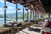 Hotel Indigo Gatlinburg Downtown by IHG - breakfast