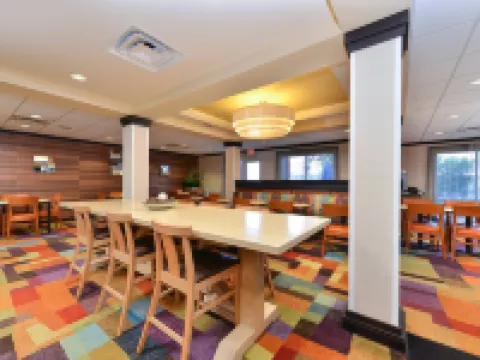 Fairfield by Marriott Inn & Suites Kingsland Hotels in Kingsland