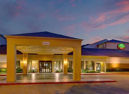 Courtyard Houston Westchase