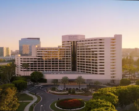 Hyatt Regency Irvine Hotels in Irvine