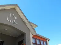 Lodge Strand (The) Hotels near Koop Sentrum