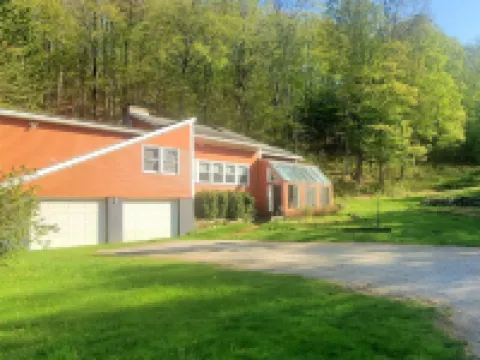 Winter Lore Hotels in Mendon