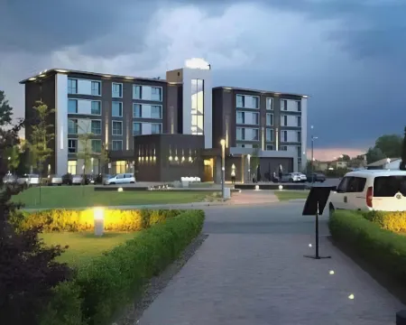 Link124 Hotel Hoteles en Parma