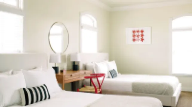 Expansive Wine Country Estate Pool Hot Tub Sleeps 20 Quiet Retreat